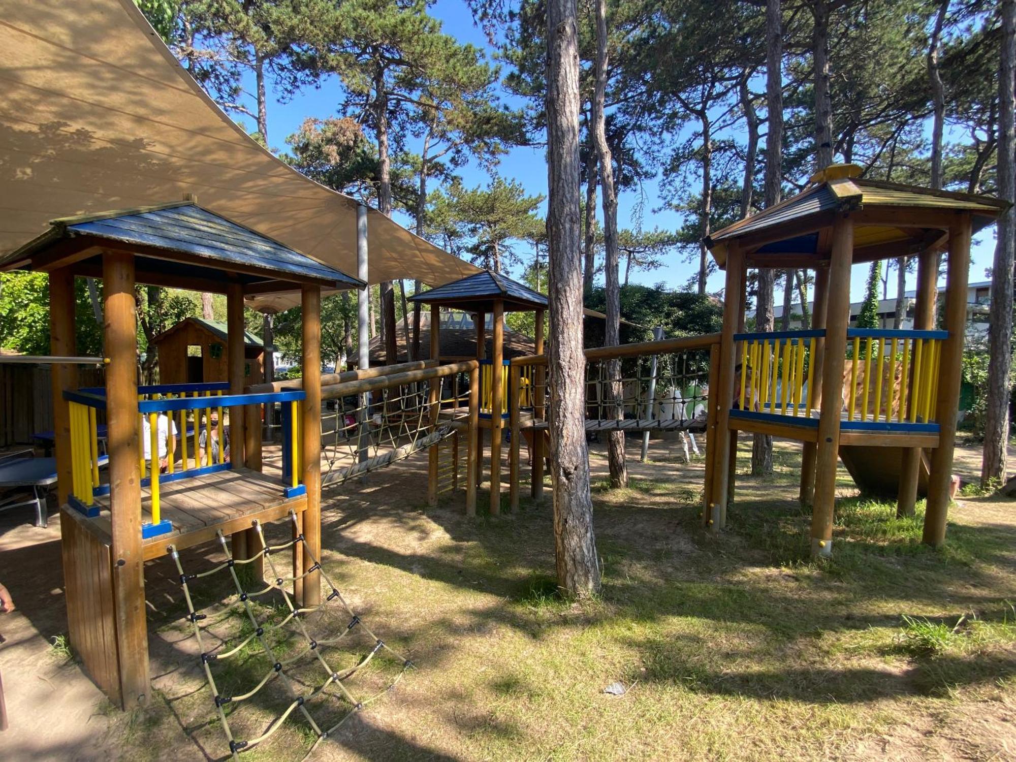 Mobilhome Skalla Cz Lignano Линьяно-Саббьядоро Экстерьер фото